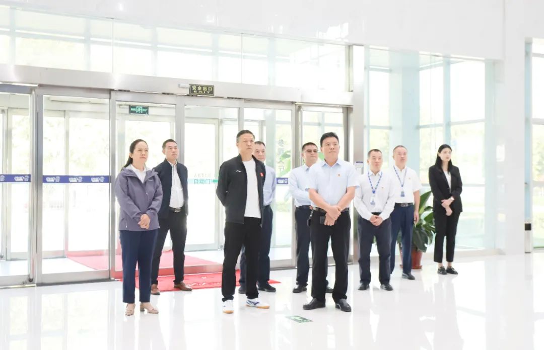 快乐过“双节”，安全不放假｜河南农投集团党委书记、董事长李晓寰一行莅临米兰app登录入口_米兰online(中国)乳业集团开展“双节”安全生产大检查活动并慰问一线职工、