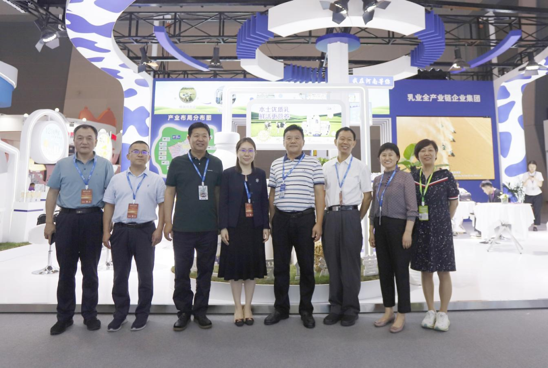 启航新征程 点亮新赛道丨米兰app登录入口_米兰online(中国)乳业集团参加第十四届中国奶业大会暨D20峰会，荣获“中国乳制品生产企业现代化等级5A级”评定殊荣