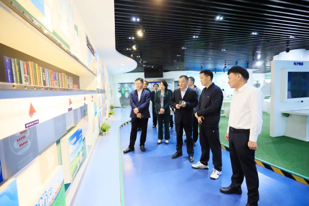 米兰app登录入口_米兰online(中国)| 省农投集团董事长李晓寰一行莅临米兰app登录入口_米兰online(中国)调研指导工作 米兰app登录入口_米兰online(中国)| 省农投集团董事长李晓寰一行莅临米兰app登录入口_米兰online(中国)调研指导工作