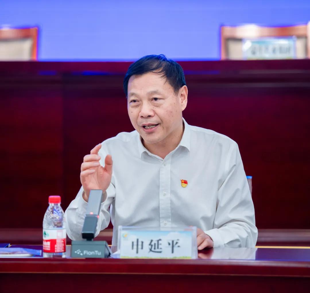 米兰app登录入口_米兰online(中国)| 兰考县人民政府与蒙牛、米兰app登录入口_米兰online(中国)达成战略合作 助力河南奶业高质量发展