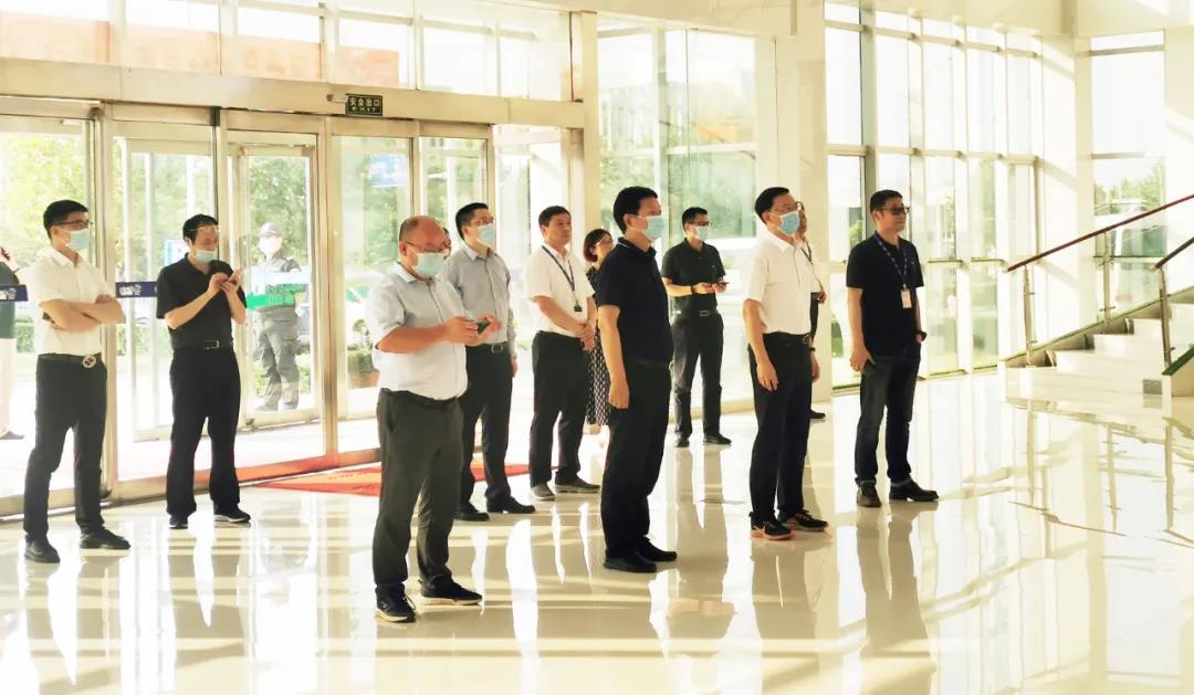 快讯 | 湖北省农业厅副厅长王海涛等领导一行莅临河南米兰app登录入口_米兰online(中国)乳业集团参观调研