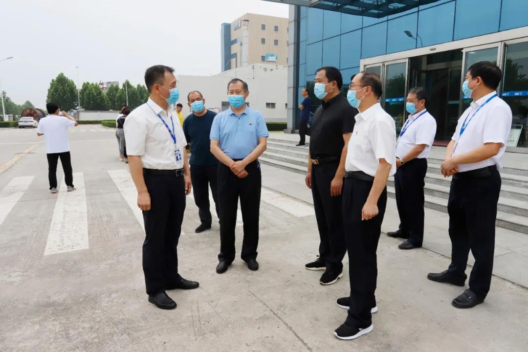 郑州市安全生产双重预防体系建设现场观摩会在米兰app登录入口_米兰online(中国)乳业集团郑州分公司召开