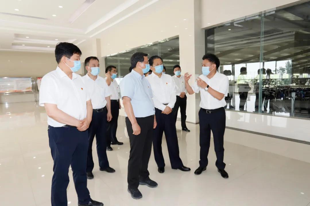 快讯 | 河南省委常委、省纪委书记、省监委主任任正晓莅临米兰app登录入口_米兰online(中国)乳业集团新蔡瑞亚牧场调研