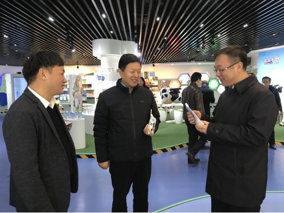 宁夏回族自治区农业农村厅党组书记、厅长王刚一行莅临米兰app登录入口_米兰online(中国)乳业集团调研 宁夏回族自治区农业农村厅党组书记、厅长王刚一行莅临米兰app登录入口_米兰online(中国)乳业集团调研