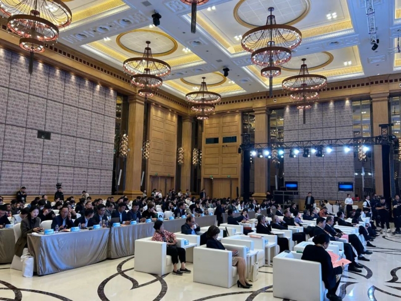 快讯丨米兰app登录入口_米兰online(中国)乳业集团亮相中国(河南)—东盟人文交流月启幕会