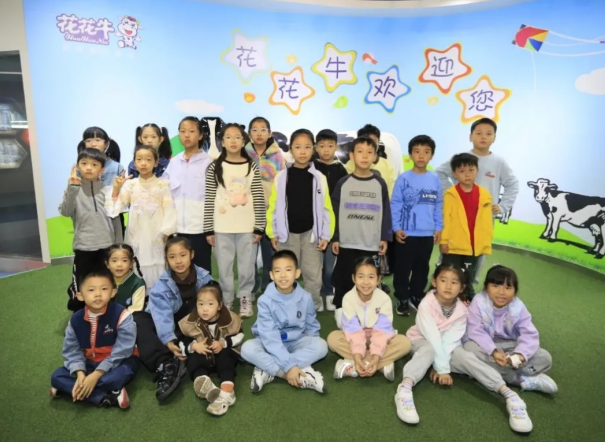 “诚信尚俭 共享食安”郑州市食品安全宣传周企业开放日暨食品安全儿童绘画作品颁奖仪式在米兰app登录入口_米兰online(中国)成功举办
