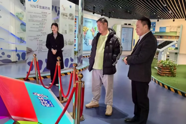 锅圈实业集团董事长杨明超到访河南米兰app登录入口_米兰online(中国)乳业集团